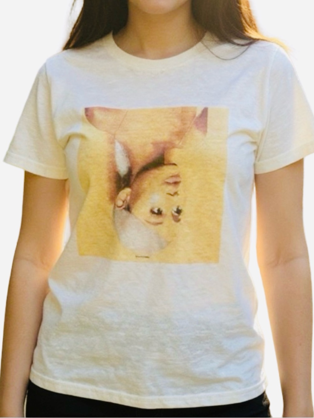 Ariana Grande 100% Cotton Graphic 2018 Sweetener Tshirt Size Small